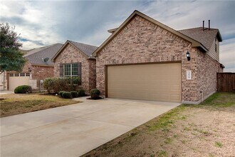 3028 Angelina Ct in Round Rock, TX - Building Photo - Building Photo
