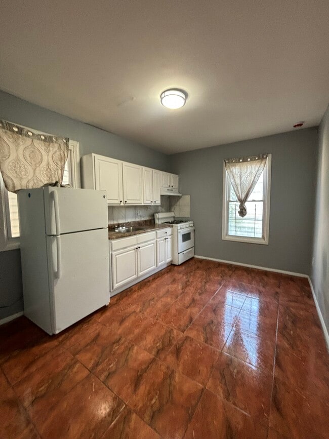 127 N 14th St, Unit 1