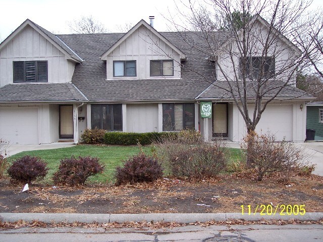 Omaha Duplexes in Omaha, NE - Foto de edificio