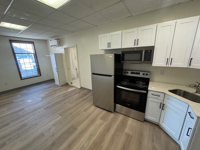 property at 460 W 600 N