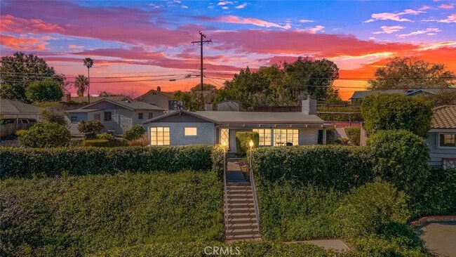 7710 Valle Vista Dr