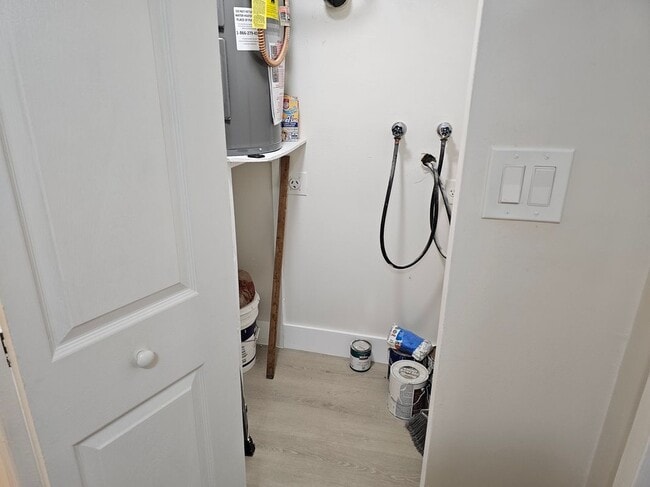 property at 5821 Washington St