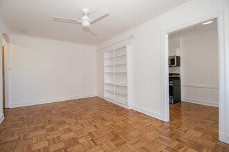 1100 N Dearborn St in Chicago, IL - Building Photo - Building Photo