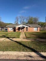 1250 Hawkins St in Shreveport, LA - Building Photo