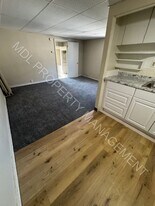 727 N Hamilton St in Saginaw, MI - Building Photo