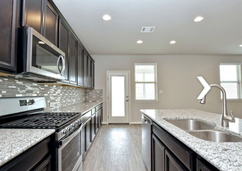 13214 Bucktree Dr in San Antonio, TX - Building Photo
