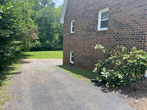 514 Poplar Forest Dr in Forest, VA - Building Photo - Building Photo