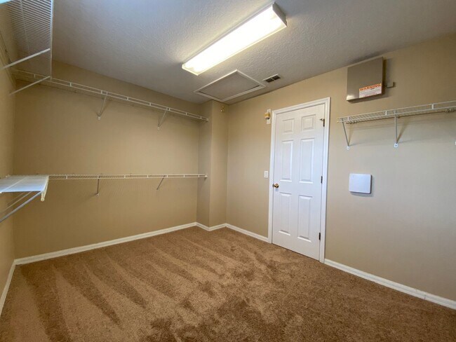 4678 Ross Lanier Ln in Kissimmee, FL - Building Photo - Building Photo