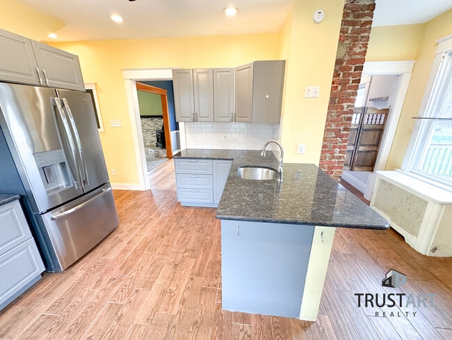 509 Solly Ave in Philadelphia, PA - Building Photo - Building Photo