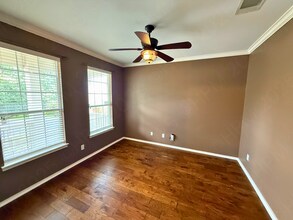 7414 Carriage Bay in San Antonio, TX - Building Photo - Building Photo