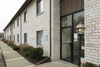 Foster Road Apartments in North Versailles, PA - Building Photo - Building Photo