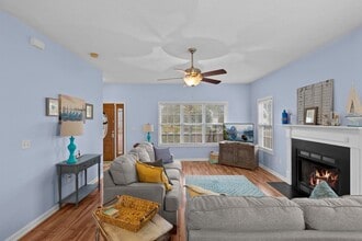 126 Shellbank Dr in Sneads Ferry, NC - Building Photo - Building Photo
