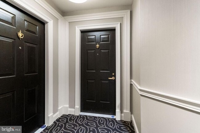 1645 International Dr in McLean, VA - Building Photo - Building Photo