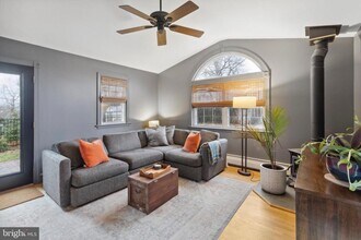 1420 Lawndale Ave in Havertown, PA - Foto de edificio - Building Photo