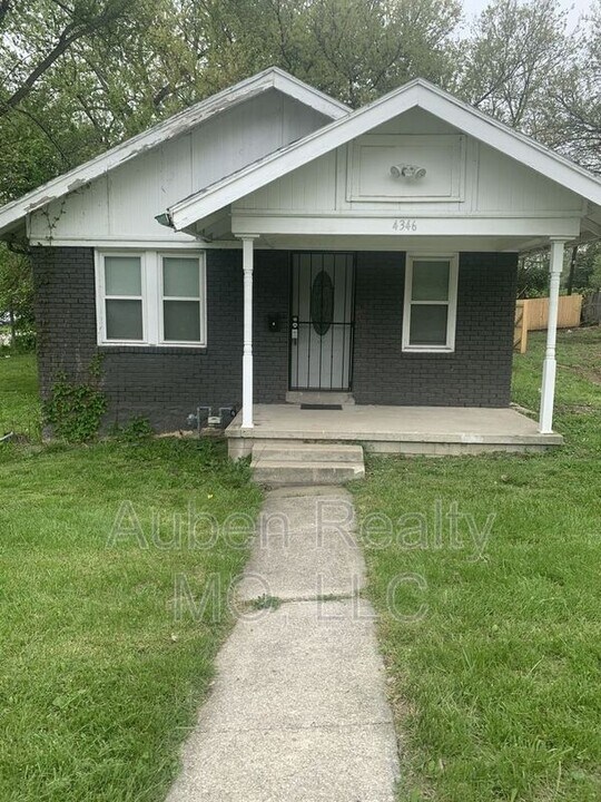 4346 Montgall Ave in Kansas City, MO - Building Photo