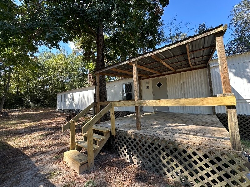 85 Young Rd in Huntsville, TX - Building Photo