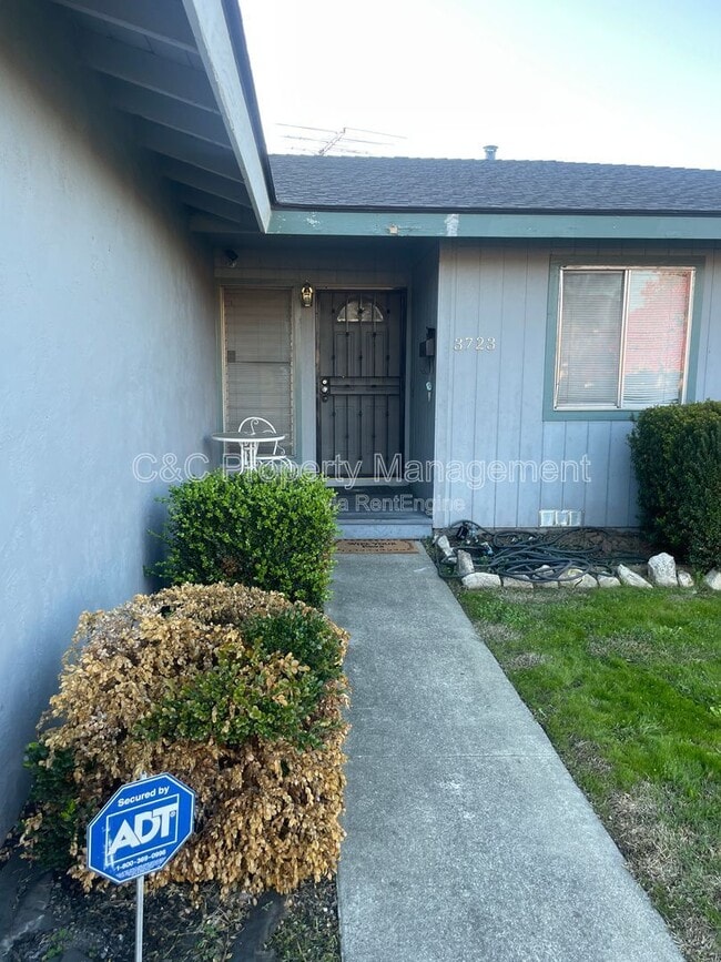 property at 3723 Wilmington Rd