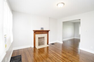 438 Columbian Ave in Columbus, OH - Building Photo - Building Photo