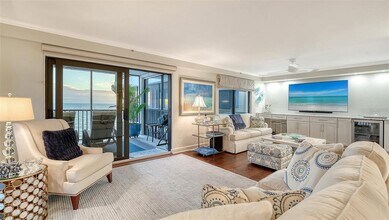 1100 Benjamin Franklin Dr in Sarasota, FL - Building Photo - Building Photo