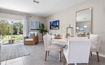 1642 Rock Elm Rd in Davenport, FL - Building Photo - Building Photo
