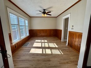 716 46th St in Rock Island, IL - Foto de edificio - Building Photo