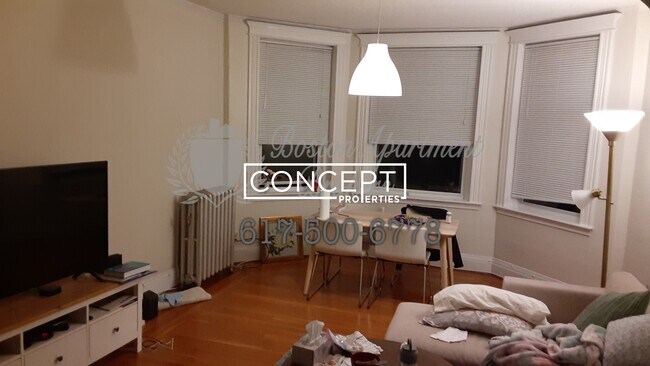 16 Euston St, Unit 3 in Brookline, MA - Building Photo - Building Photo