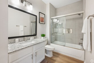 Arbors At Cahaba River in Birmingham, AL - Foto de edificio - Building Photo