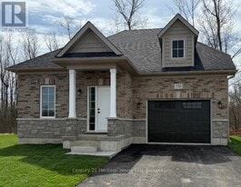 736 Burwell St in Fort Erie, ON - Building Photo