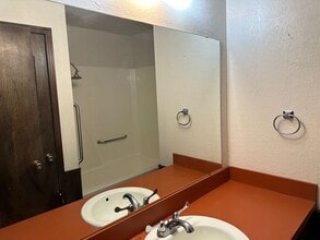 2309 Lynn Ln in Weatherford, OK - Building Photo - Building Photo