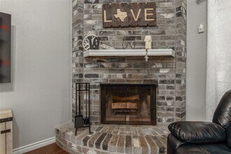 3601 Clover Ln in Deer Park, TX - Building Photo - Building Photo