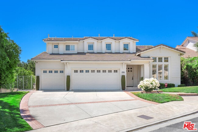 property at 7201 Rockridge Ter