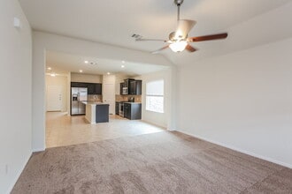 829 Walls Blvd in Crowley, TX - Building Photo - Building Photo