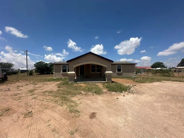 property at 1715 N Clendenen Ave