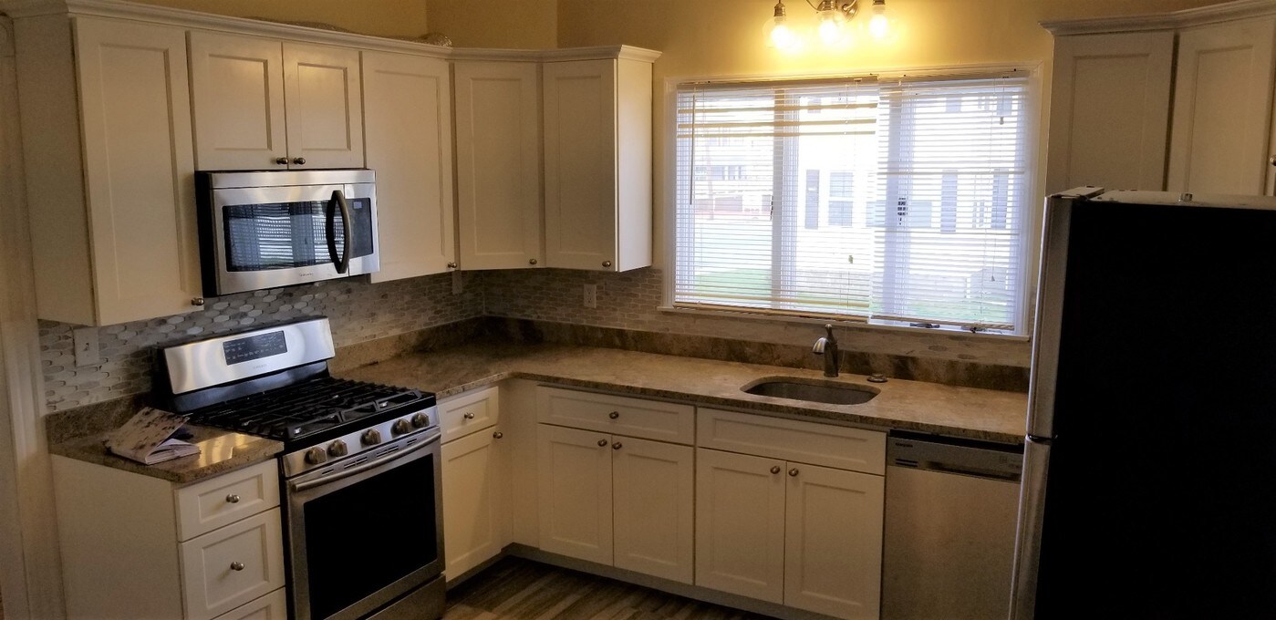 258 Belmont St-Unit -#1 in Watertown, MA - Building Photo