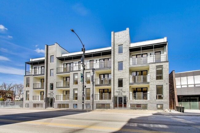 property at 5015 N Lincoln Ave