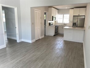 4495 SW 1st St in Coral Gables, FL - Building Photo - Building Photo