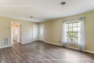 139 Beachview Ave in Biloxi, MS - Building Photo - Building Photo