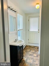 228 N Barbara St in Mount Joy, PA - Building Photo - Building Photo