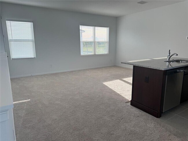 2951 Sailhouse Dr in St. Cloud, FL - Building Photo - Building Photo