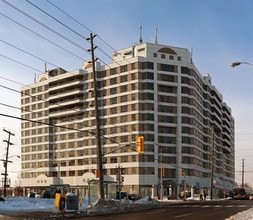 Aldebrain Tower in Toronto, ON - Building Photo - Building Photo