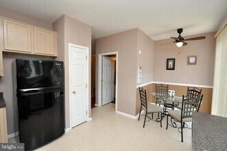 6702 Riverfront Dr in Palmyra, NJ - Building Photo - Building Photo