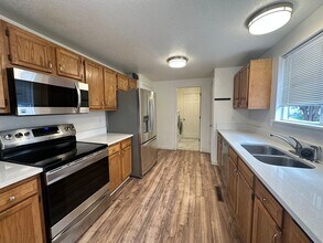 8024 Decatur St in Westminster, CO - Building Photo - Building Photo