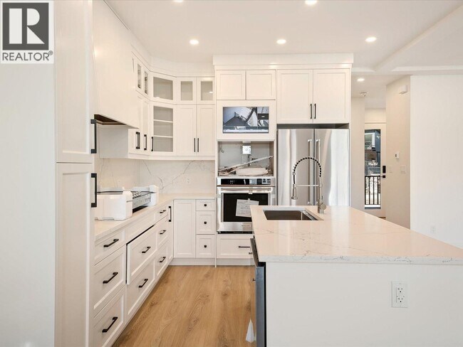 1003 Phare Cres in Pemberton, BC - Building Photo - Building Photo