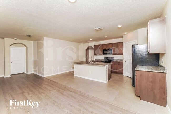 property at 31012 Summer Sun Lp