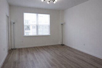 1210 Southstation Pl in Orlando, FL - Building Photo - Building Photo