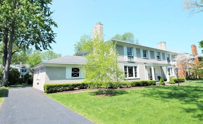 759 Harcourt Rd in Grosse Pointe Park, MI - Building Photo - Building Photo