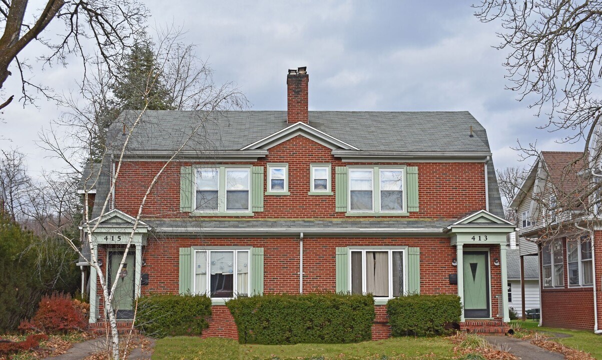 413 W Main St, Unit 415B in Lock Haven, PA - Building Photo