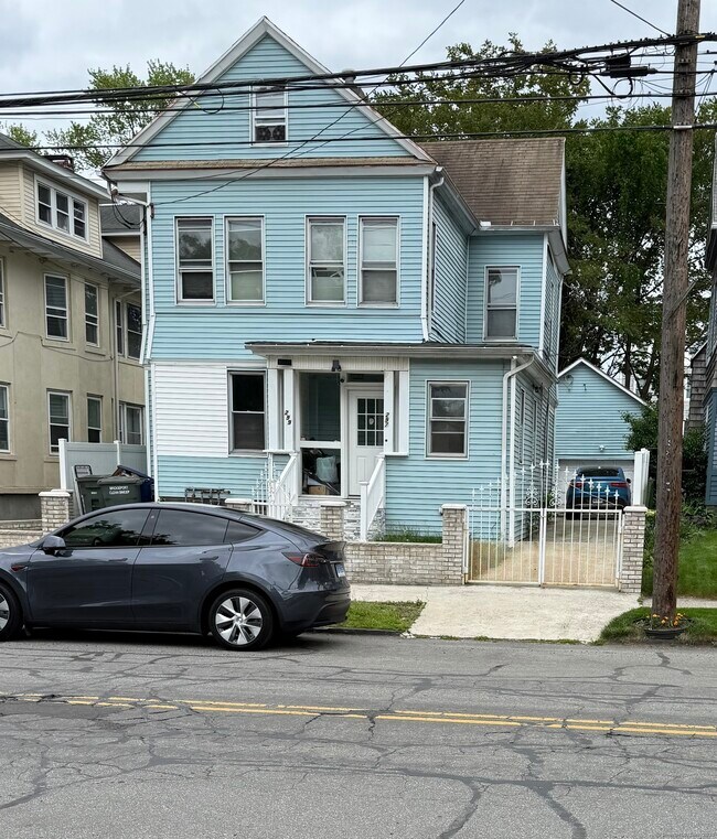 297 Laurel Ave in Bridgeport, CT - Building Photo - Building Photo
