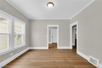 9409 Denison Ave in Cleveland, OH - Building Photo - Building Photo