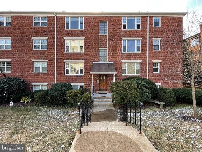 property at 1404 12th St N